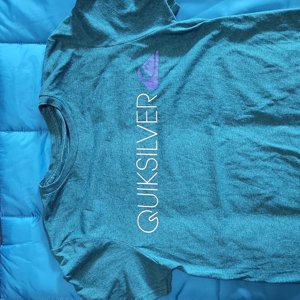 Quiksilver Tee Shirt